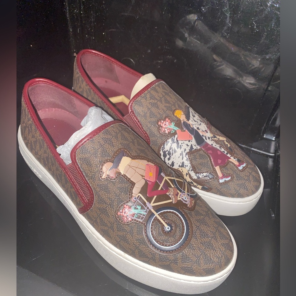 Michael Kors Jet Set Girls Slip Ons